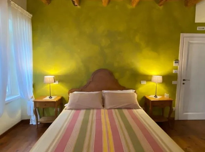 Casa Aurora Farm stay