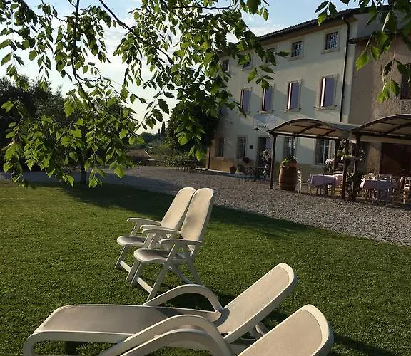 Casa Aurora Farm stay