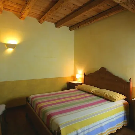 Casa Aurora Farm stay Bussolengo